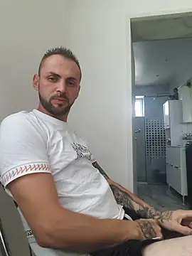 papichulo0099 online show from July 12, 2026, 4:57 am