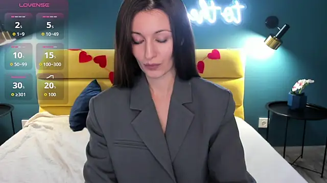 Snapshot of Joan_Nelson chatting on March 5, 2026, 8:33 am Joan Nelson online show from March 5, 2026, 8:33 am