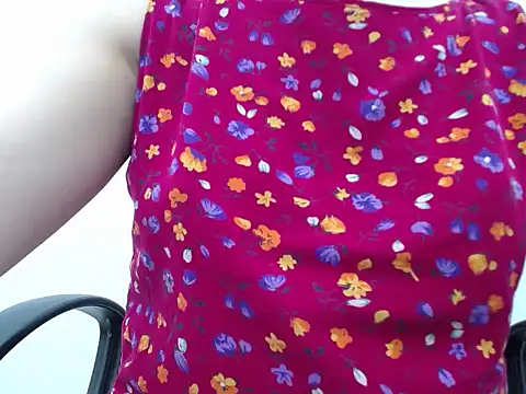  Lady- online show from July 14, 2026, 1:39 pm