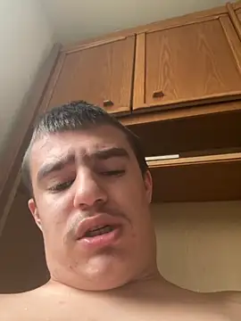 pussyhunter323557 online show from November 7, 2025, 12:53 pm