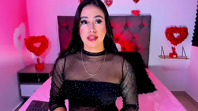 SagiraBelle online show from February 15, 2026, 2:05 pm