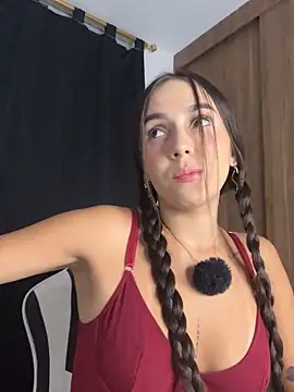 Scarlett05 online show from September 19, 2025, 1:09 am