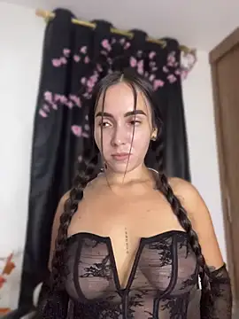 Scarlett05 online show from June 28, 2026, 2:07 am
