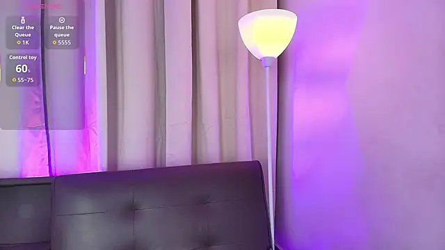 Abby Raschell online show from September 21, 2025, 3:44 am