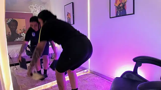 emy williams online show from October 26, 2025, 2:39 pm