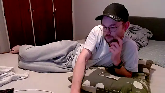 ChefDeLust online show from February 1, 2026, 12:47 pm