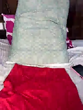 Snapshot of mily_09 chatting on December 1, 2025, 4:41 pm mily 09 online show from December 1, 2025, 4:41 pm