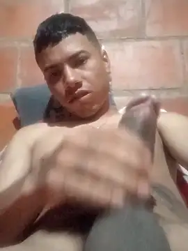 eldelmienbrogrueso online show from October 15, 2025, 11:24 pm