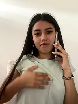 Victoria alson online show from October 7, 2025, 1:34 pm