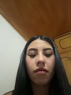 Victoria alson online show from February 13, 2026, 10:32 pm