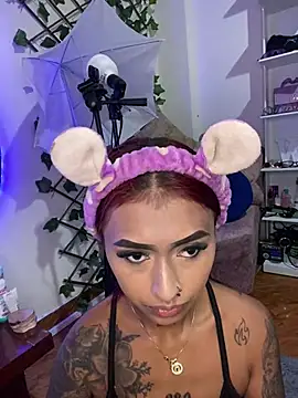 Dirty isabella18 online show from July 16, 2026, 6:49 pm