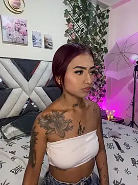 Dirty isabella18 online show from April 22, 2026, 6:25 pm