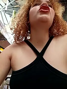 SirenRouge 69 online show from September 24, 2025, 8:48 pm