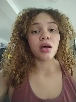 SirenRouge 69 online show from March 6, 2026, 9:21 pm