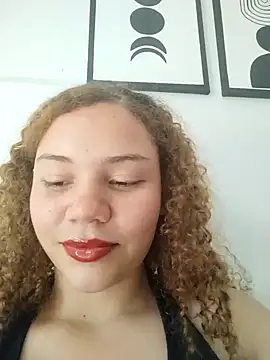 SirenRouge 69 online show from November 24, 2025, 7:25 pm