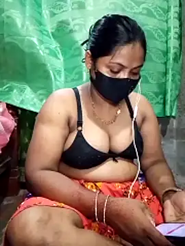 Mistompa24 online show from June 1, 2026, 3:44 pm