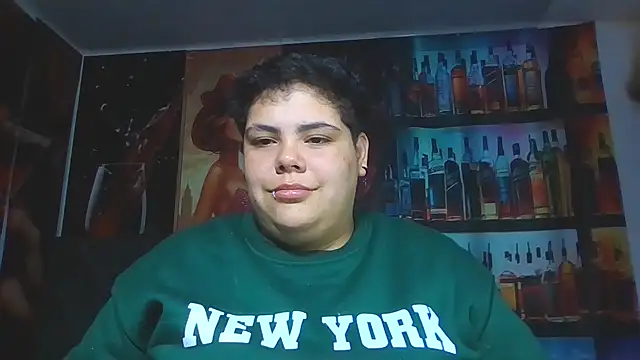 Snapshot of Hailey_Curvy chatting on July 4, 2026, 10:58 pm Hailey Curvy online show from July 4, 2026, 10:58 pm