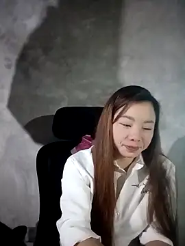 milo123-xx online show from March 9, 2026, 3:32 am