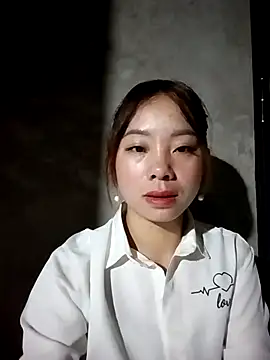 milo123-xx online show from November 21, 2025, 12:31 am