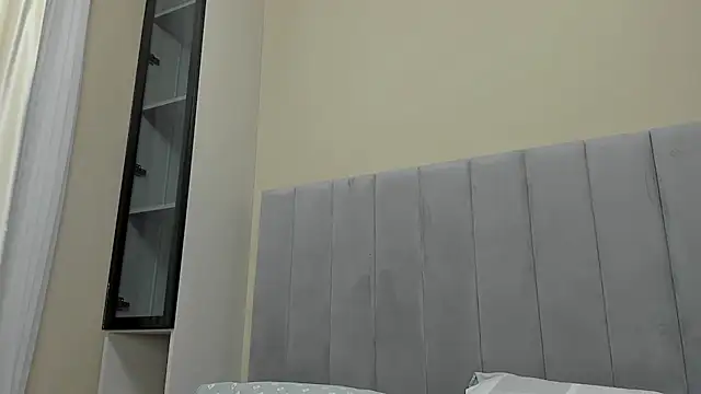 Touch me online show from February 14, 2025, 5:03 pm