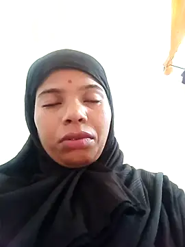 Rubi sarma online show from October 4, 2025, 1:51 am