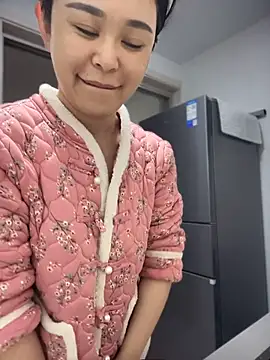 Snapshot of penny996 chatting on November 23, 2025, 3:05 am penny996 online show from November 23, 2025, 3:05 am