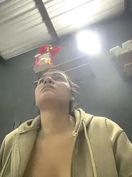 Madyson94 online show from September 30, 2025, 10:54 am