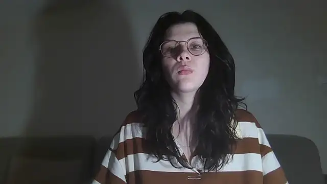 LaVostraDorothy online show from September 26, 2025, 7:21 pm