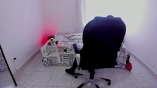 Aron Boyy online show from September 26, 2025, 9:10 pm