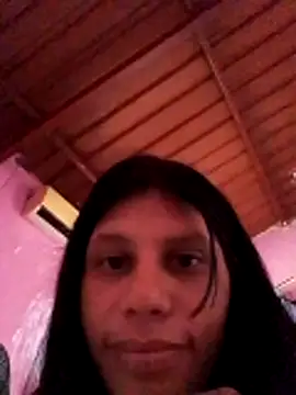 Snapshot of chiquitaputa chatting on April 17, 2026, 8:44 pm chiquitaputa online show from April 17, 2026, 8:44 pm