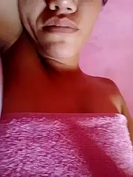 Snapshot of chiquitaputa chatting on March 28, 2026, 5:36 pm chiquitaputa online show from March 28, 2026, 5:36 pm