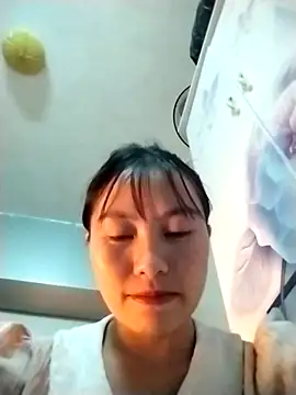   Sasulq   online show from September 21, 2025, 9:47 am