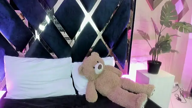 Valery Brand online show from February 20, 2026, 12:29 pm