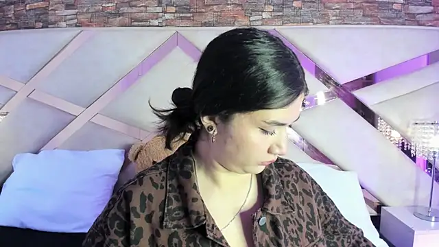 Valery Brand online show from October 15, 2025, 12:24 pm