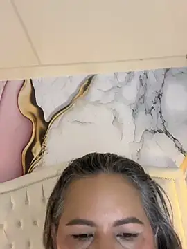 Lucy Milf 474 online show from May 4, 2026, 12:19 pm