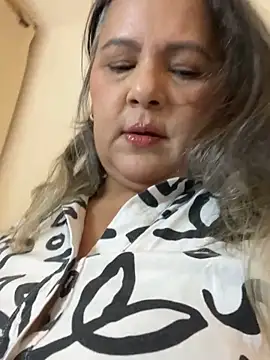 Lucy Milf 474 online show from June 29, 2026, 12:05 pm