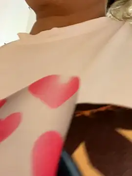 Lucy Milf 474 online show from September 22, 2025, 12:11 pm