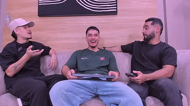 mike friends online show from June 15, 2026, 11:04 pm