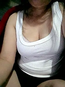 Surrilove online show from January 10, 2026, 4:02 pm