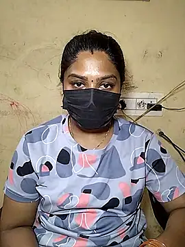 Tamil Attitude queen online show from April 15, 2026, 7:58 pm