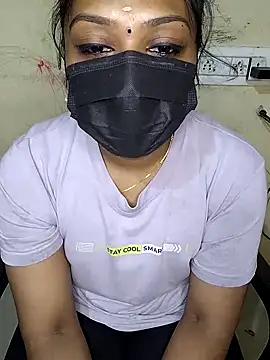 Tamil Attitude queen online show from September 28, 2025, 7:32 pm