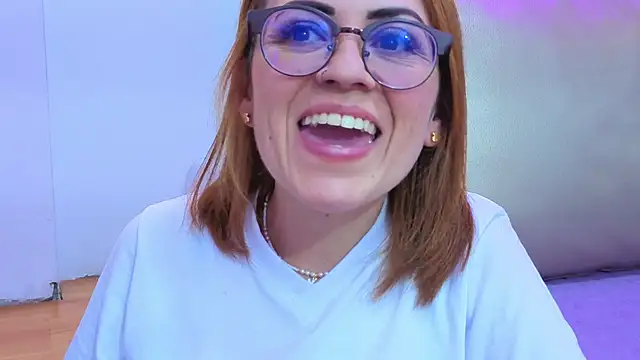 Victoria Fallon online show from November 12, 2025, 9:40 pm