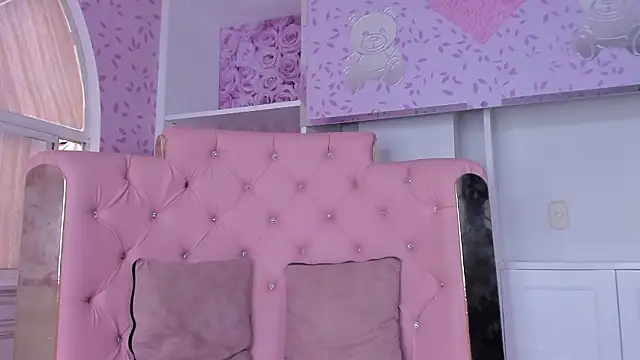 Dani rivass online show from March 19, 2026, 11:32 am