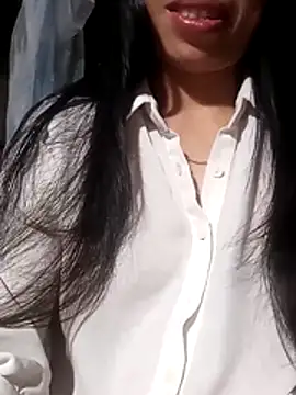 Snapshot of misa_00 chatting on August 5, 2026, 1:05 pm misa 00 online show from August 5, 2026, 1:05 pm
