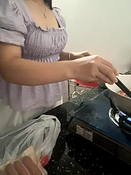 kem 2000 online show from October 4, 2025, 3:35 pm