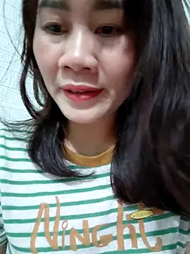 Singlemom69x online show from July 4, 2026, 1:48 pm