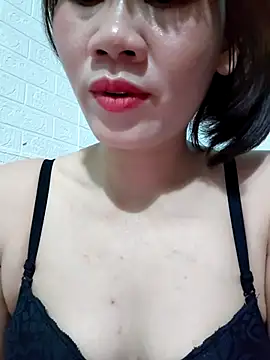 Singlemom69x online show from June 26, 2026, 1:33 am