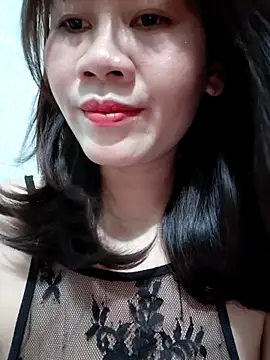 Singlemom69x online show from June 21, 2026, 12:05 am