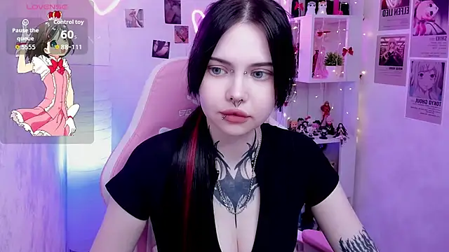 Morana Batt online show from May 8, 2026, 1:53 am