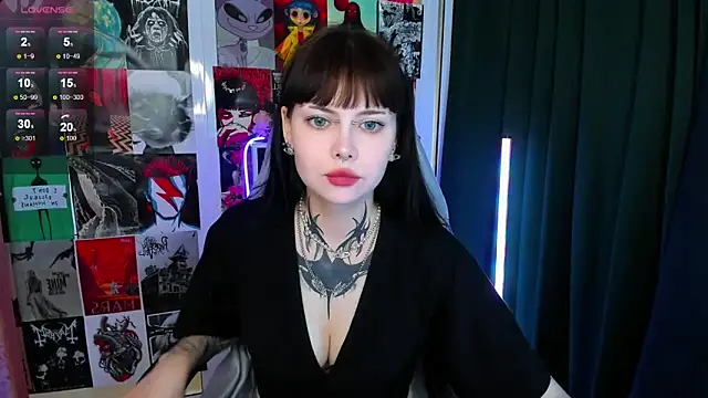 Morana Batt online show from September 25, 2025, 1:44 am